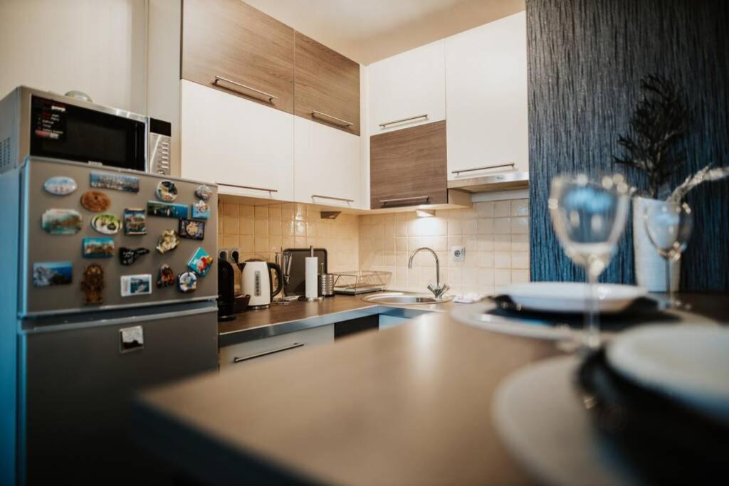 Nyugalom A Belvarosban Apartament Segedyn