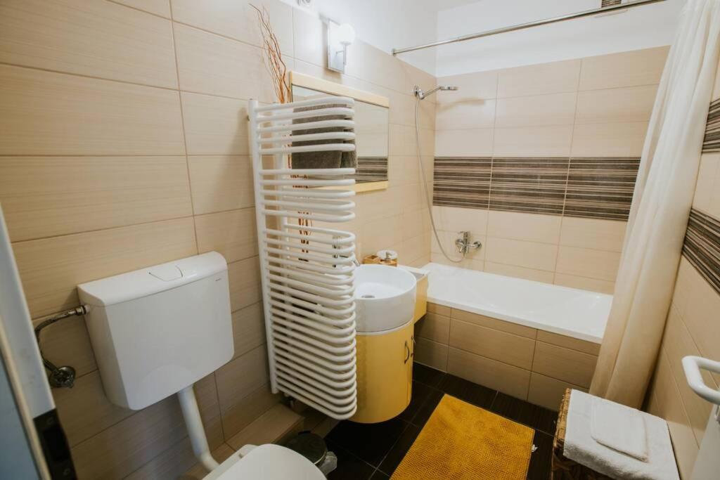 Nyugalom A Belvarosban Apartament *